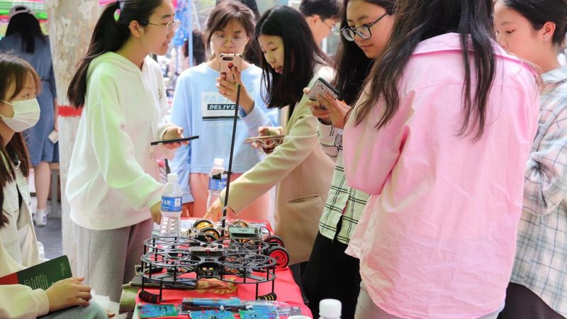 数据定制服务：揭秘企业级解决方案的选型逻辑